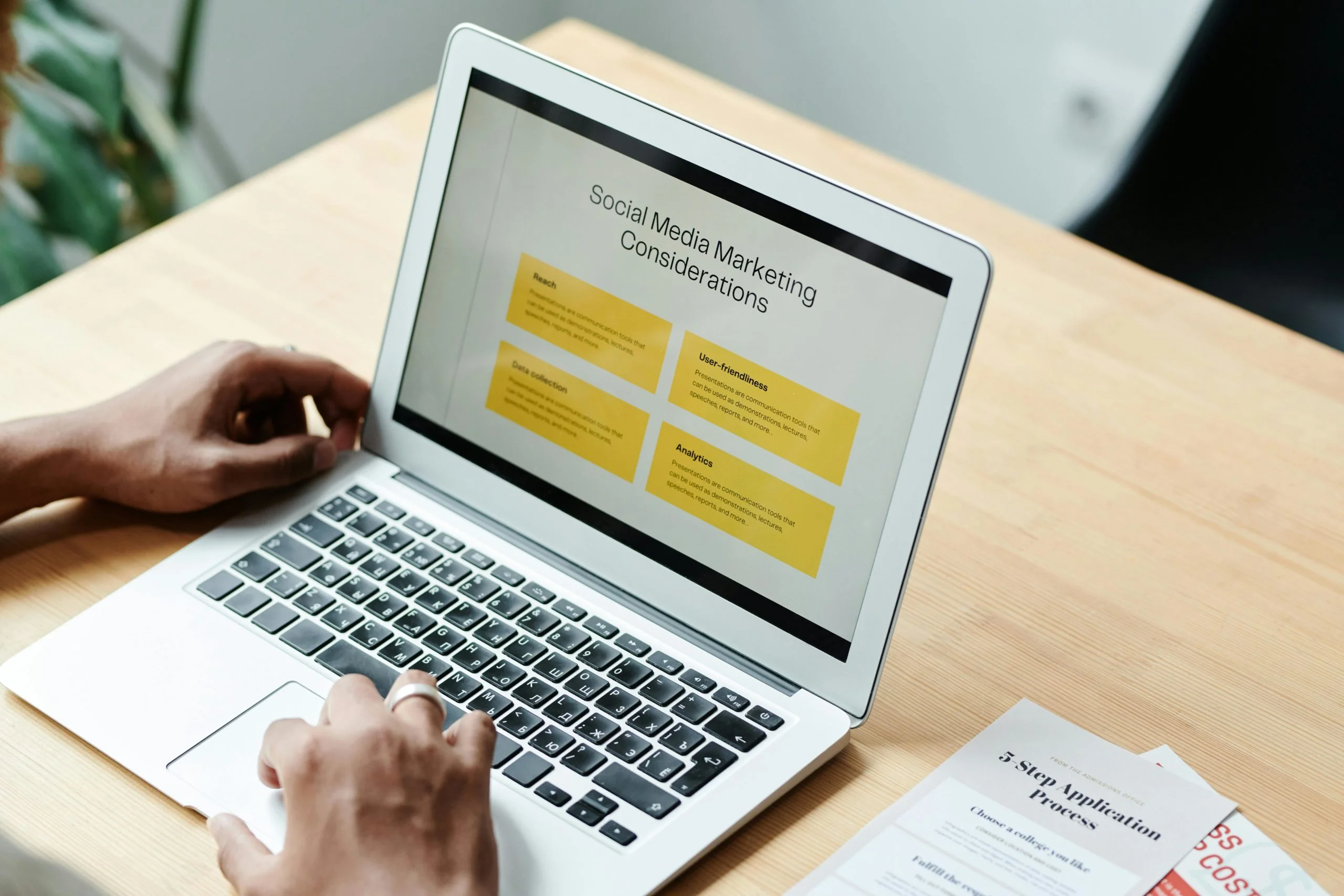 Revenus complémentaires en ligne : comment s’affranchir d’un seul salaire